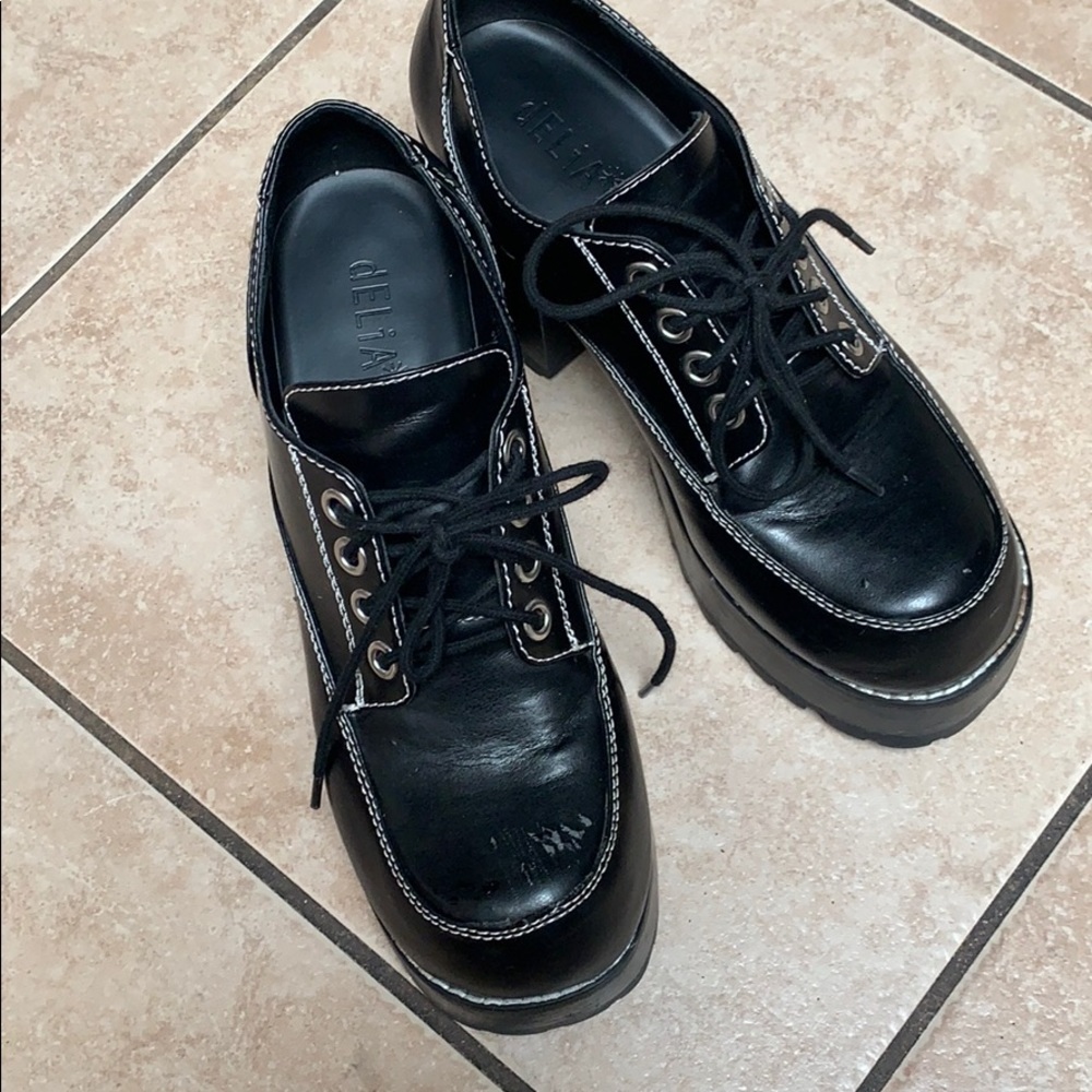 Delias platform shoes